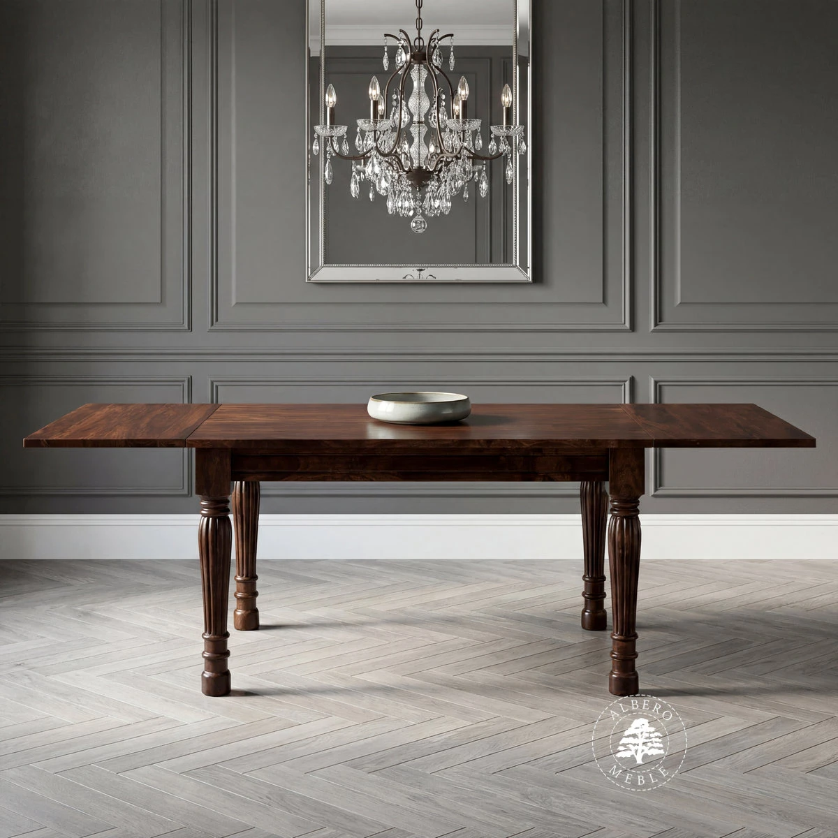 Kolonialny stół rozkładany z litego drewna
